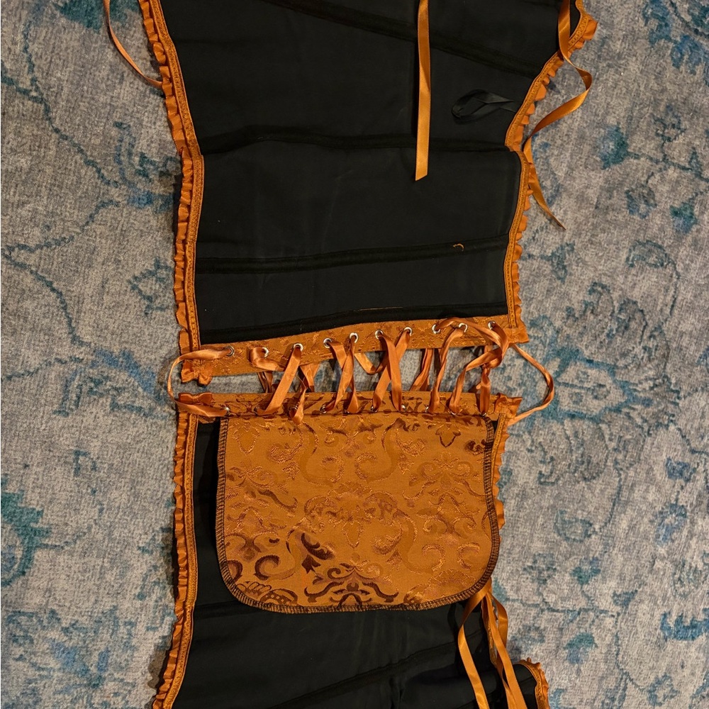 CorsetSOLD - Picture 4 of 5
